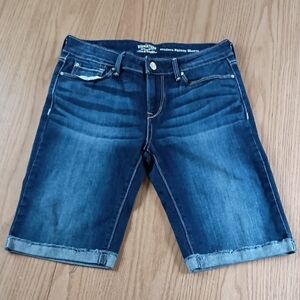 Levis Modern Skinny Jean Shorts Size 6